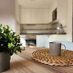 Moreda 48 - 2 Hab Y 2 Baños - Garaje Y Wifi - Vut-4961-as Apartamento *